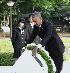 President Obama lays a wreath at Hiroshima.